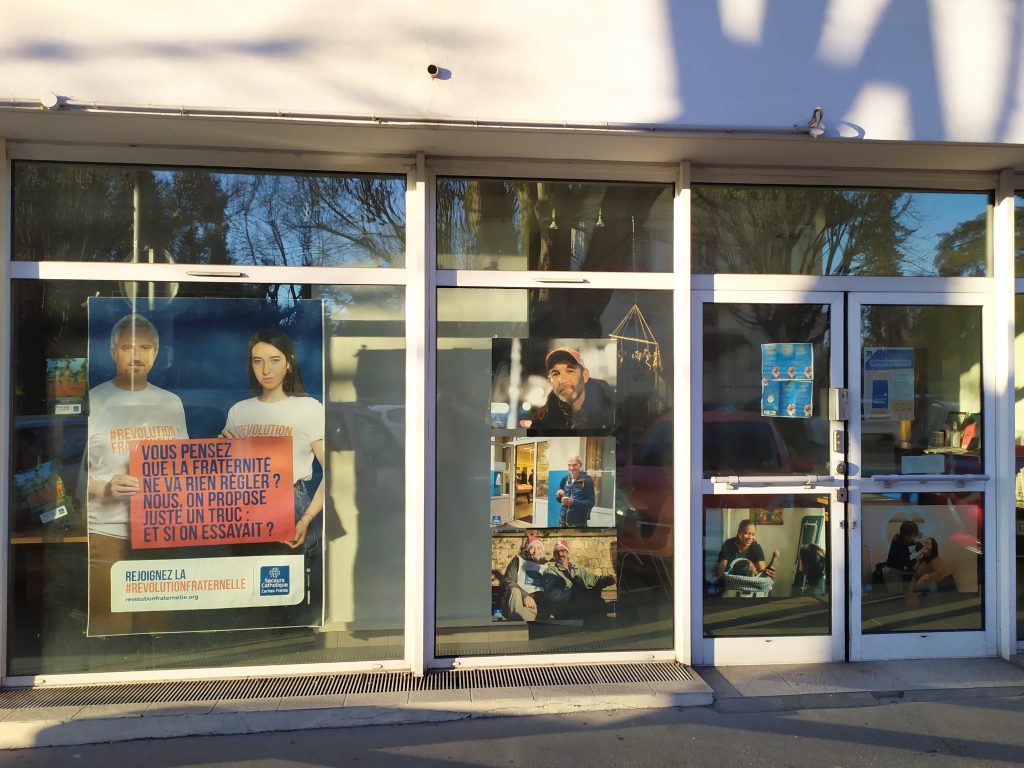 Local « La Porte Ouverte » vu de l'extérieur